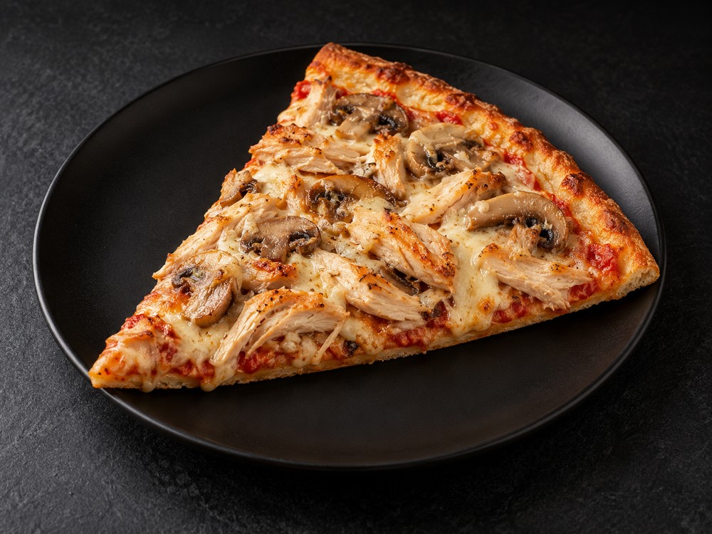 Pizza Pollo y Champiñones